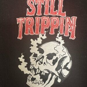 EUC Mens Trip City Still Tripping Skull black t shirt Size Small